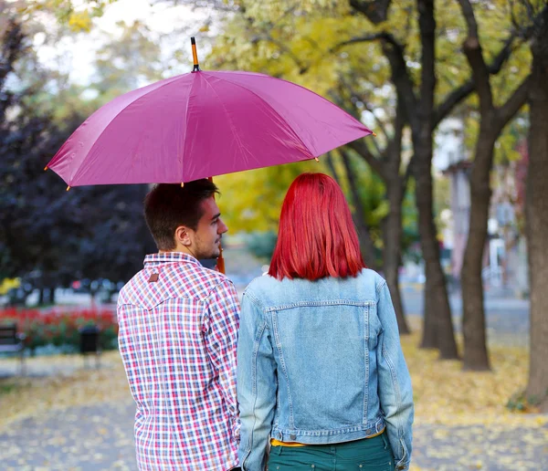 Paar unter Dach und Fach — Stockfoto