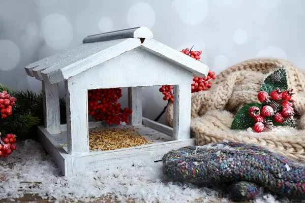 White Handmade birdhouse — Stock Photo, Image