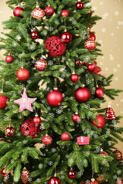 Decorated Christmas tree — Stock Photo, Image