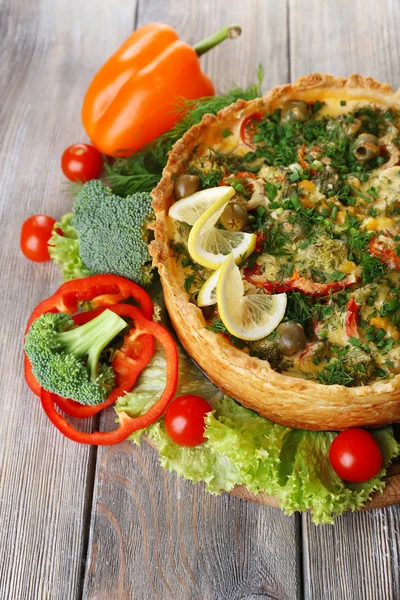 Vegetable pie with broccoli — Stock Photo, Image