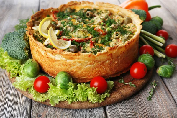 Brokoli ile sebze pie — Stok fotoğraf