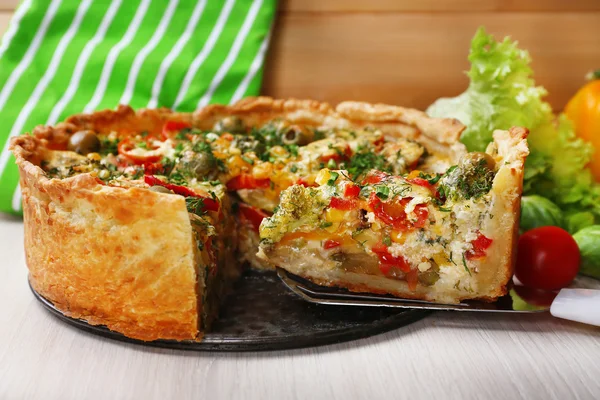 Vegetable pie with broccoli — Stock Photo, Image