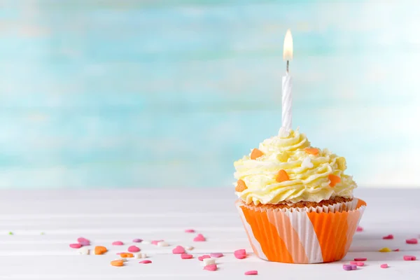 Νόστιμα γενέθλια cupcake — Φωτογραφία Αρχείου