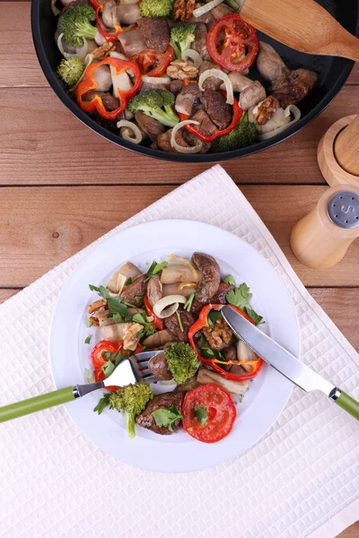 Braised wild mushrooms — Stock Photo, Image