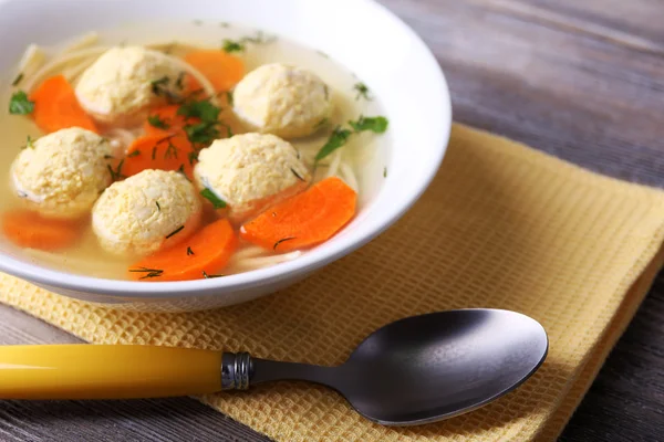 Soup with meatballs and noodles — Stockfoto