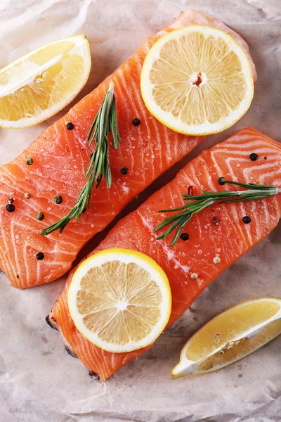 Fresh salmon with spices — Stock Photo, Image