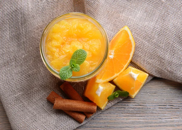 Вкусный апельсиновый джем — стоковое фото