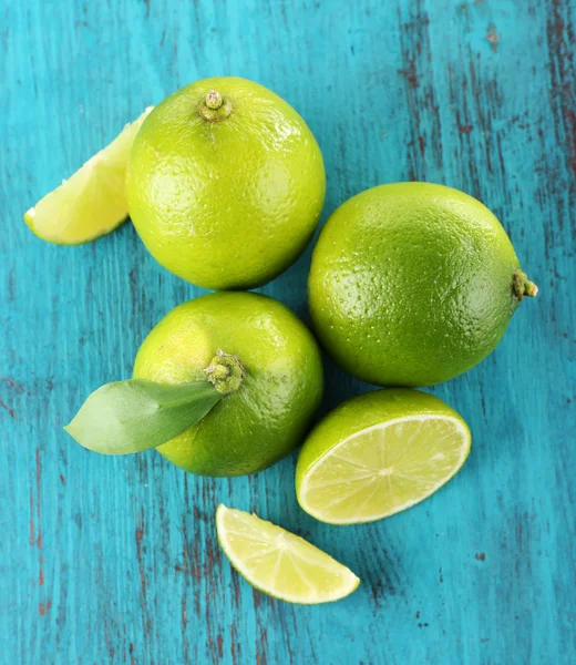 Fresh juicy limes — Stock Photo, Image