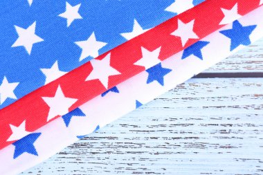 Renkli peçete ahşap tablo