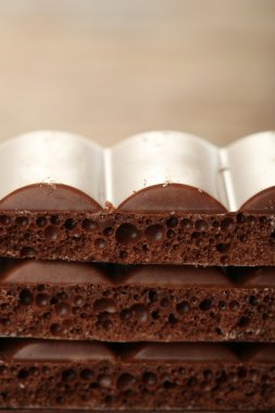 Lezzetli gözenekli çikolata