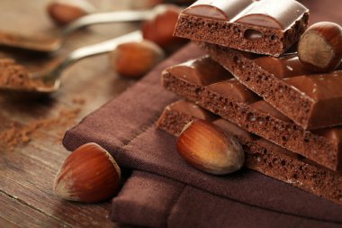 Lezzetli gözenekli çikolata