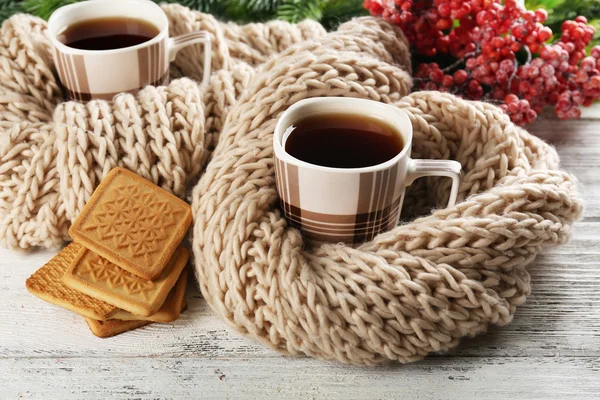 Tasses de thé avec biscuits — Photo