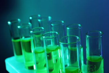 Sıvı test tüpleri