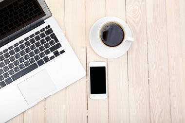 Açık defter ile dijital tablet