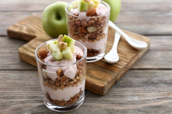 Postre en capas saludables —  Fotos de Stock