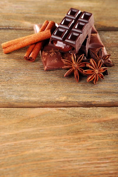 Čokoláda skořice a anýzu — Stock fotografie