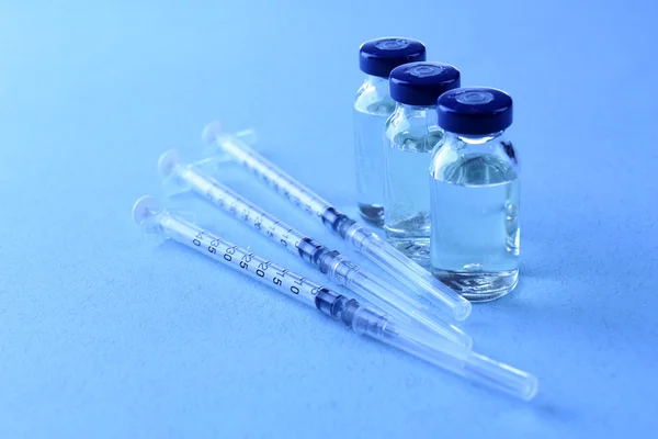 Vacina medicamentosa em frasco para injetáveis — Fotografia de Stock