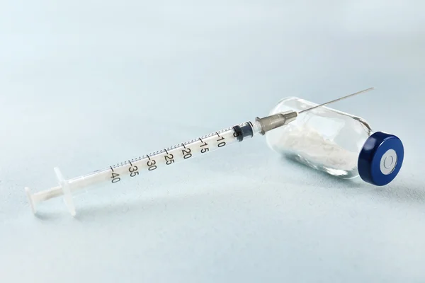 Drug vaccin in flesje — Stockfoto