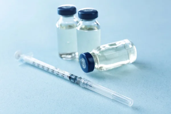 유리병에 마약 백신 — 스톡 사진