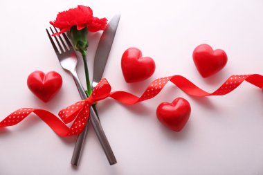 Sevgililer günü için ayarla tablo