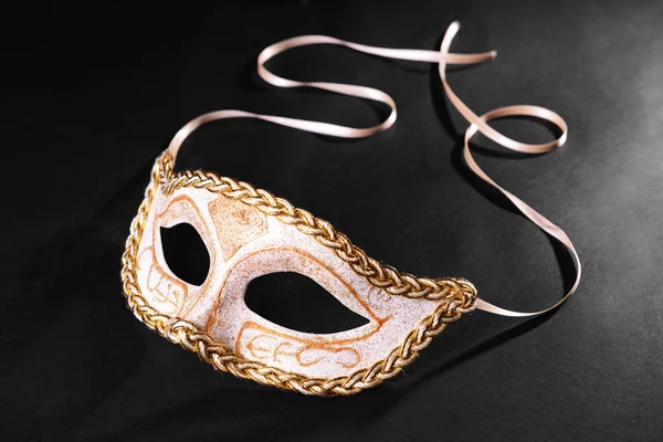美しいカーニバル マスク — ストック写真
