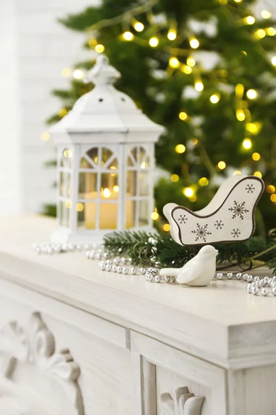 Decoraciones de Navidad con linterna — Foto de Stock