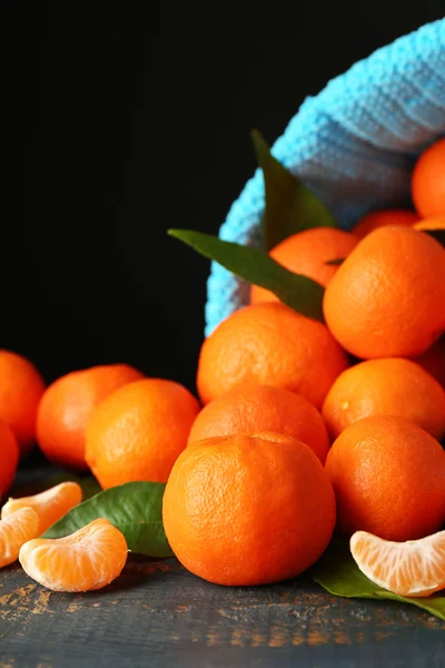 Frische reife Mandarinen — Stockfoto