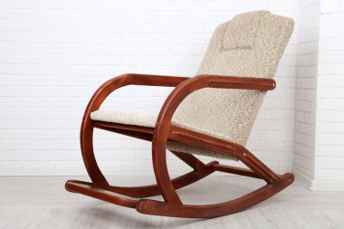 Rahat sallanan sandalye