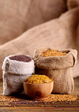 Çantaya hardal tohumu