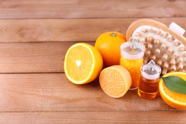 Turuncu ve uçucu yağ