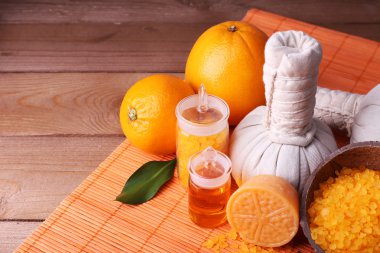 Spa natürmort sıkıştır topları ile