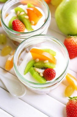 Müsli ile sağlıklı tatlı