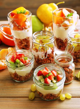 Sağlıklı katmanlı tatlılar