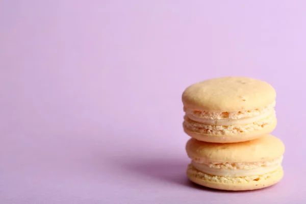 Yumuşak renkli macaroons — Stok fotoğraf