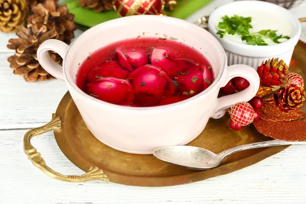 Tradiční polské červený boršč — Stock fotografie