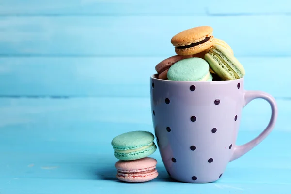 Gentle colorful macaroons — Stock Photo, Image