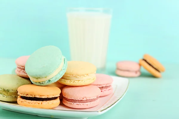 Gentle colorful macaroons — Stock Photo, Image