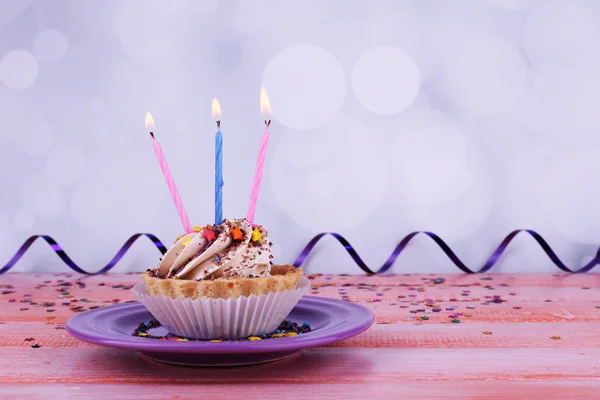 Birthday cup cake — Stock Photo, Image