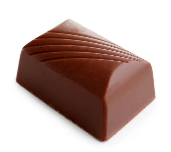 Délicieux bonbons au chocolat isolé sur blanc — Photo