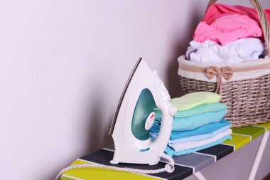 Çamaşırhane ile Ütü Masası