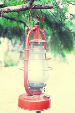 Fener açık havada, yakın çekim