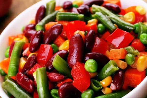 Healthy beans salad close-up — Stock Photo, Image