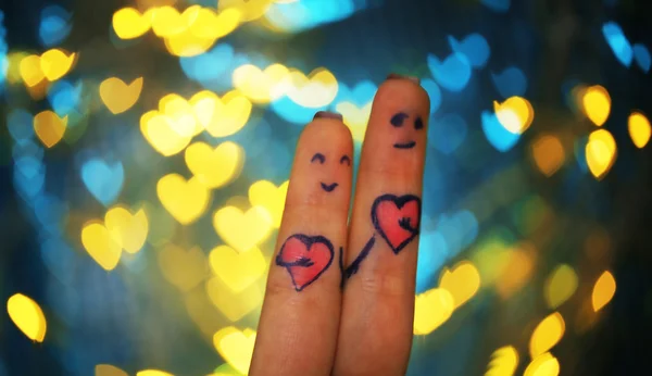 Amantes dedos no fundo bokeh — Fotografia de Stock