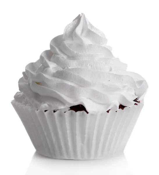 Вкусный кекс изолирован на белом — стоковое фото