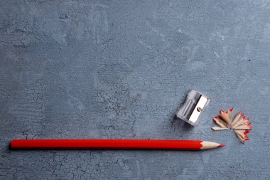 Talaş doku ahşap arka plan üzerinde netlik ile kalem