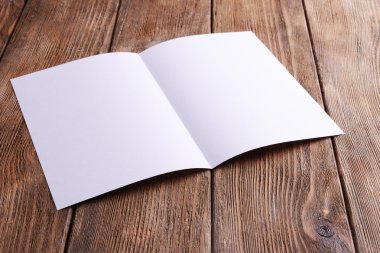 Kağıt sayfaya tablo yakın çekim