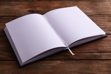 Defter üzerinde tablo yakın çekim