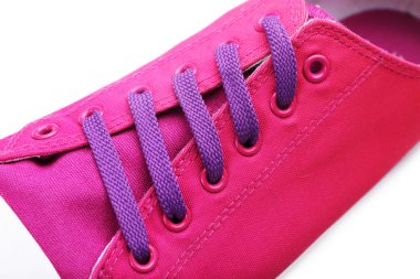 Ayakkabı bağı, yakın çekim bağlama işlemi 