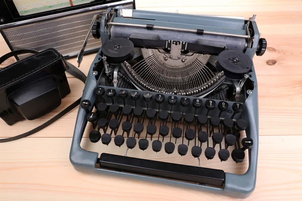 Antique Typewriter. Vintage Typewriter Machine — Stock Photo, Image