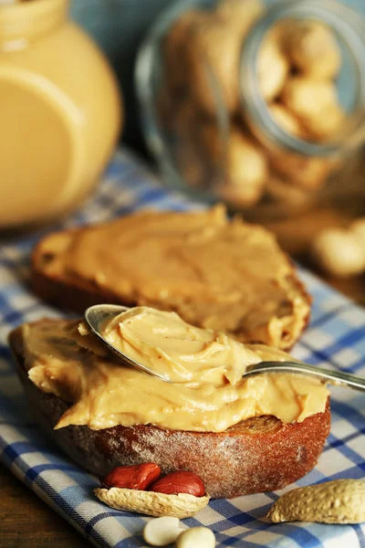 Krásné Zátiší s čerstvým máslem, zblízka — Stock fotografie